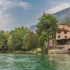 Casa Sul Fiume County House Bed & Breakfast