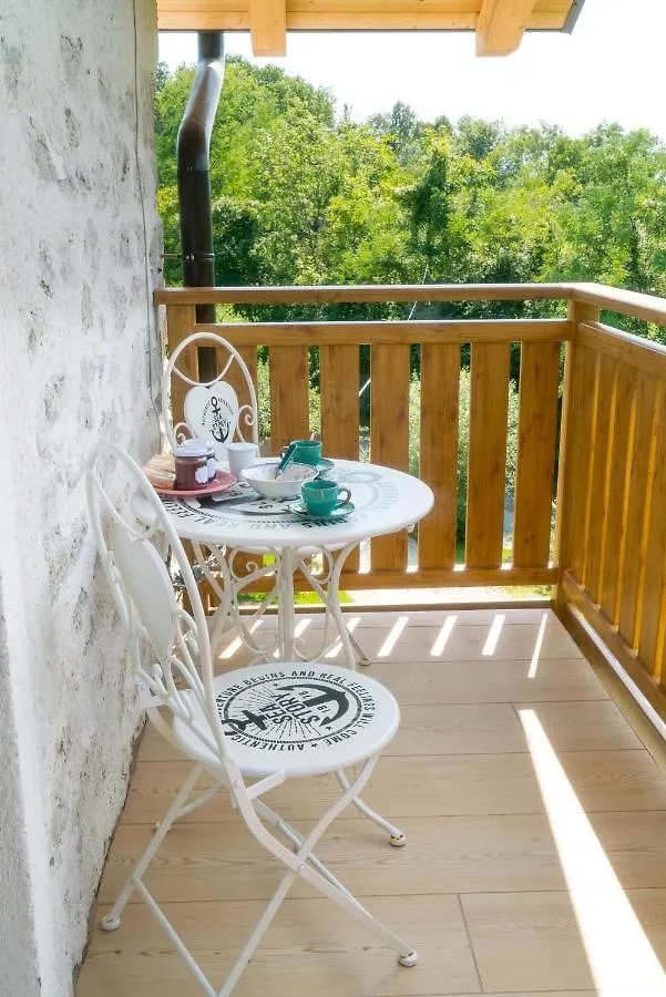 Antico Melo B&B Vignole Bed & Breakfast